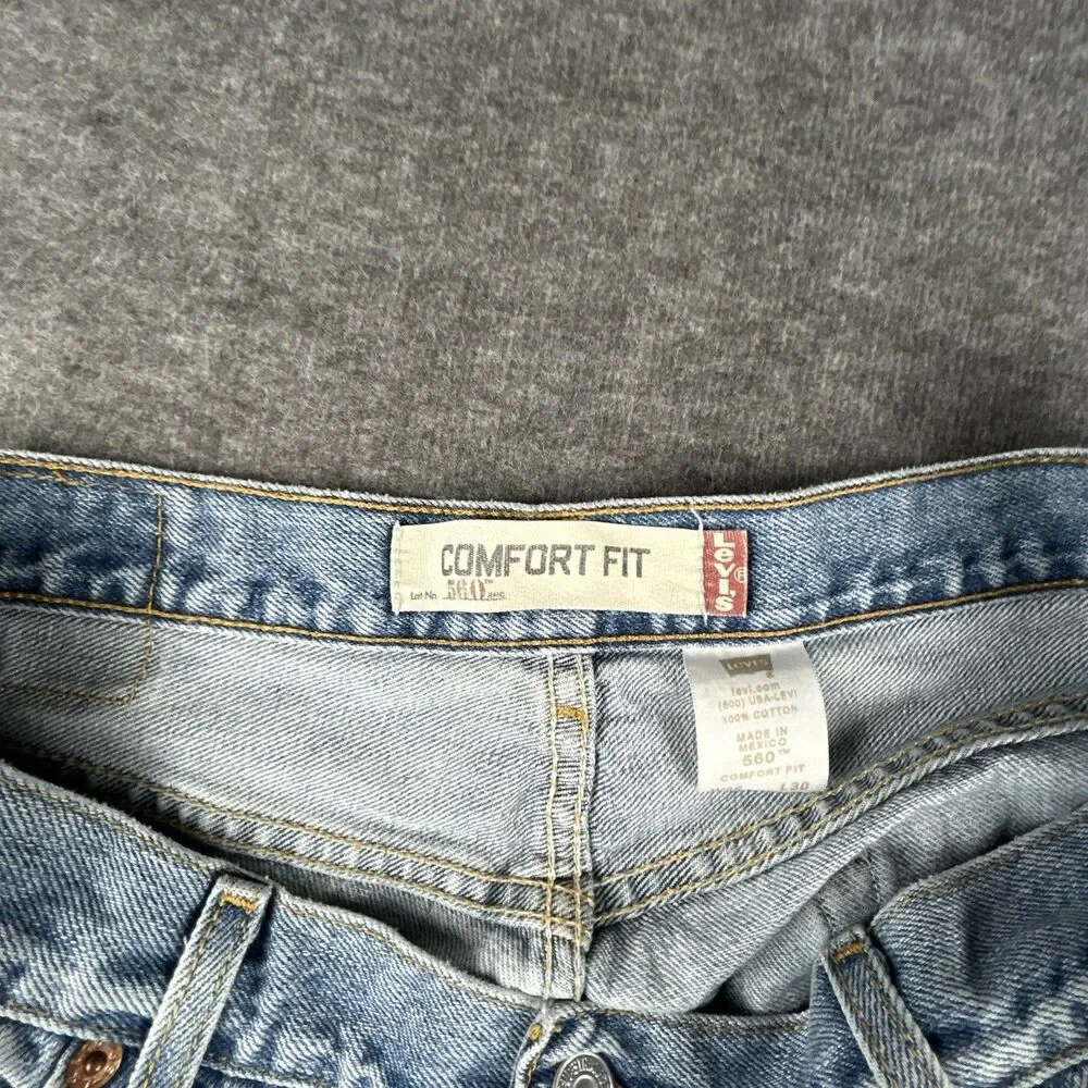 Vintage Levi’s 560 Jeans Mens 36x30 Blue Denim Loose Comfort Fit Baggy Y2K